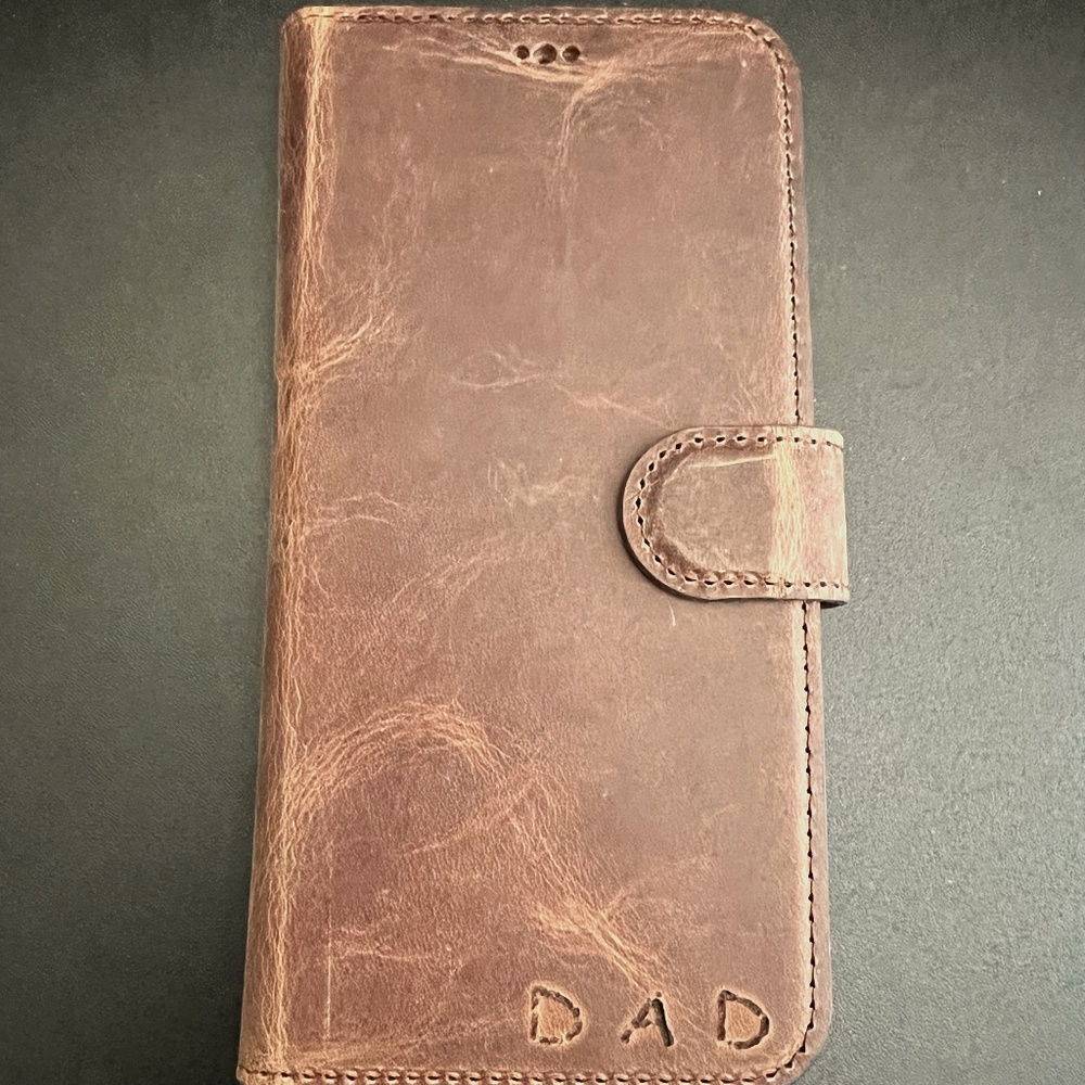 Brand New iPhone13 PRO Max (6.7") Case, Leather, Engraved with "DAD" -- $70 Valu